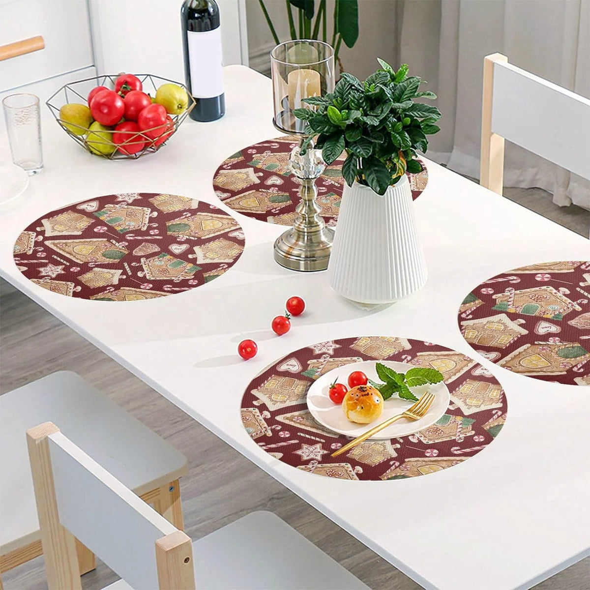 Christmas Gingerbread House Round Placemats Set of 6 Non-Slip PVC Washable Heat Resistant 15.4 Inch U1486
