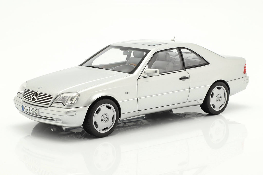 Metallic Silver 1/18 Diecast Model Car R3929
