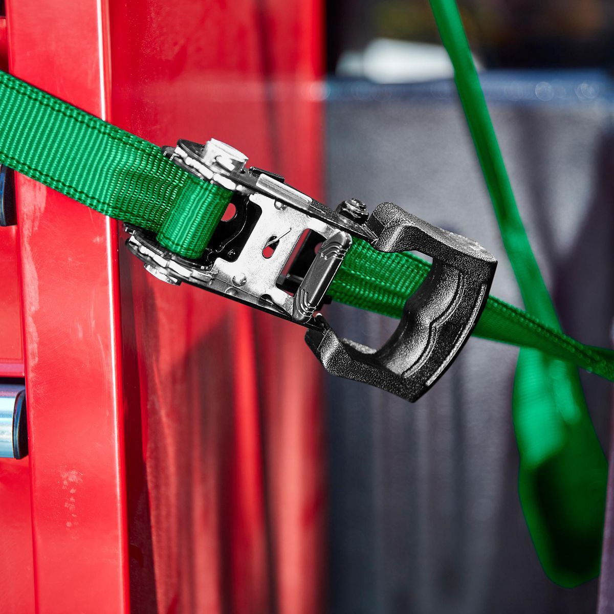 700 lb. Capacity 1-1/4 in. x 16 ft. Ratcheting Tie-Downs 2-Pack E211
