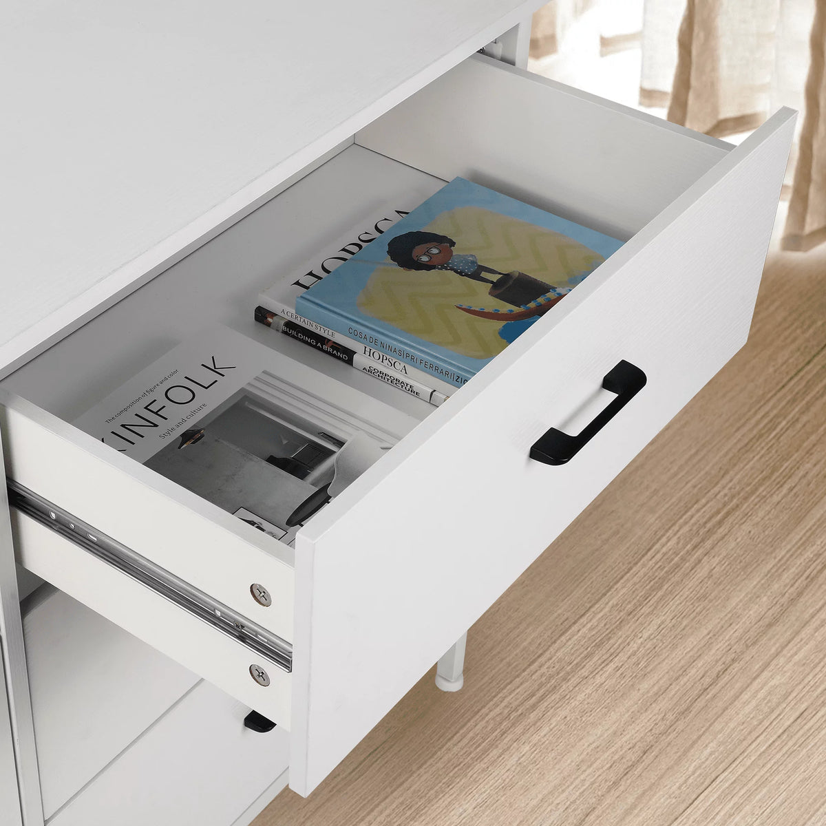White 6 Drawer Wooden Dresser F441