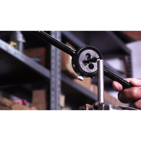 M21 x 2.5 HSS Round Adjustable Die M756
