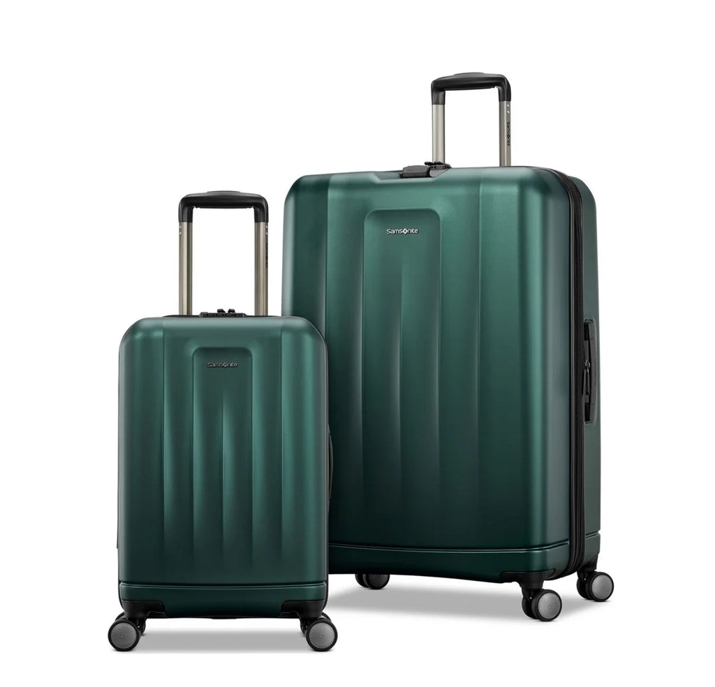 2-Piece Hardside Luggage Set F97564