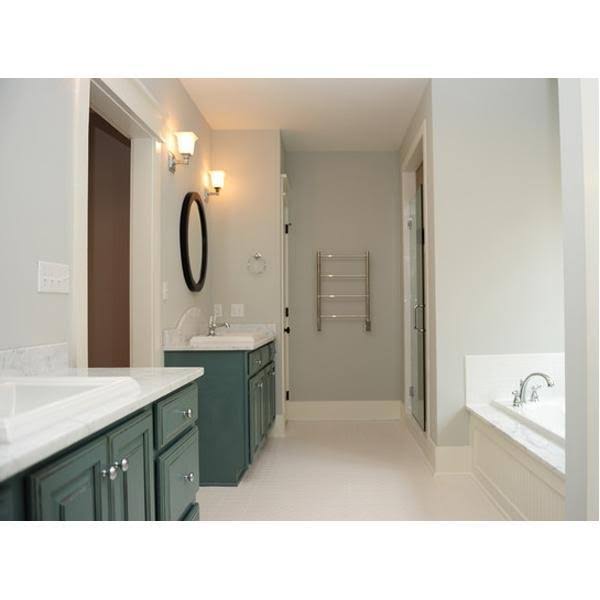 White Straight Towel Warmer H2489
