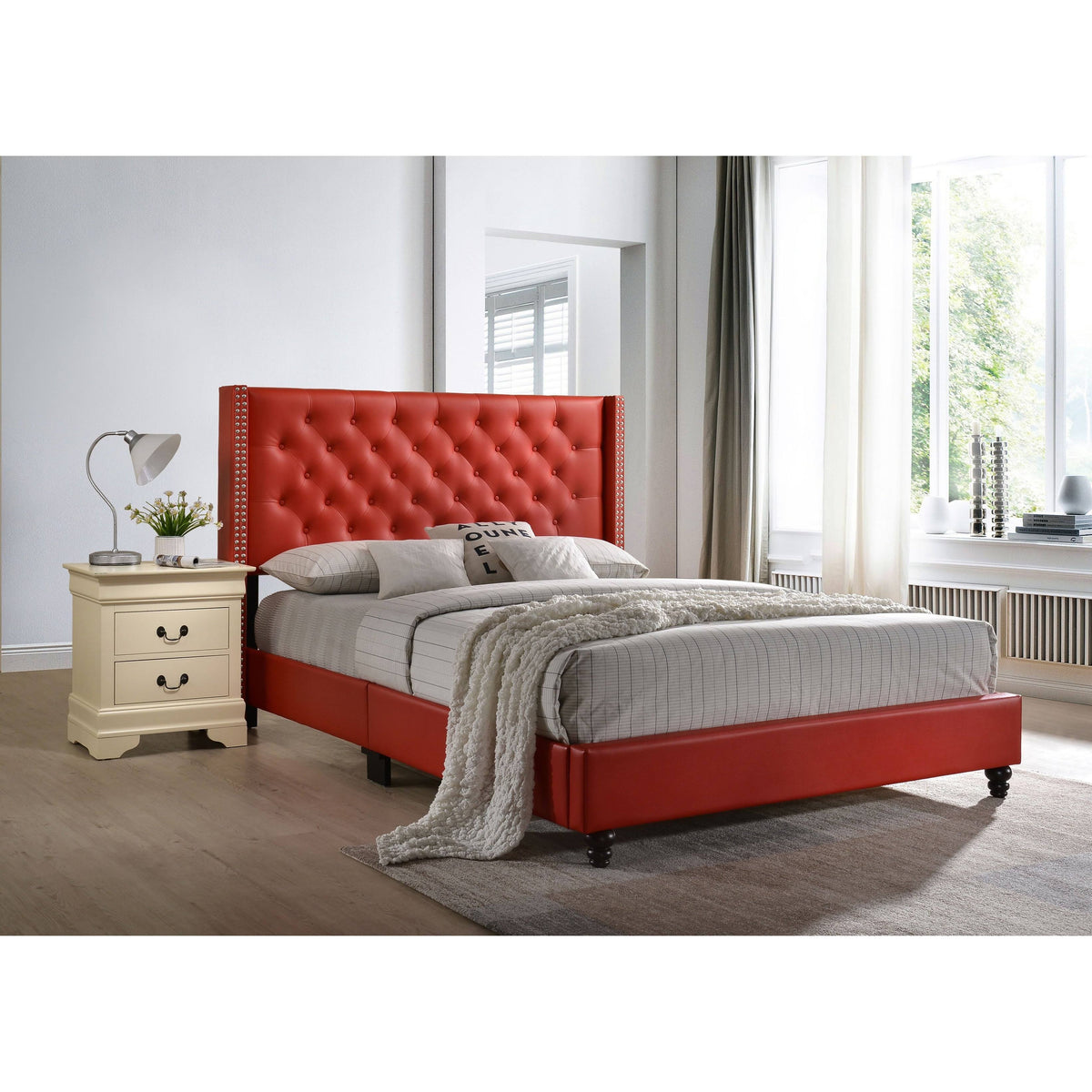 Tan King Bed S561865