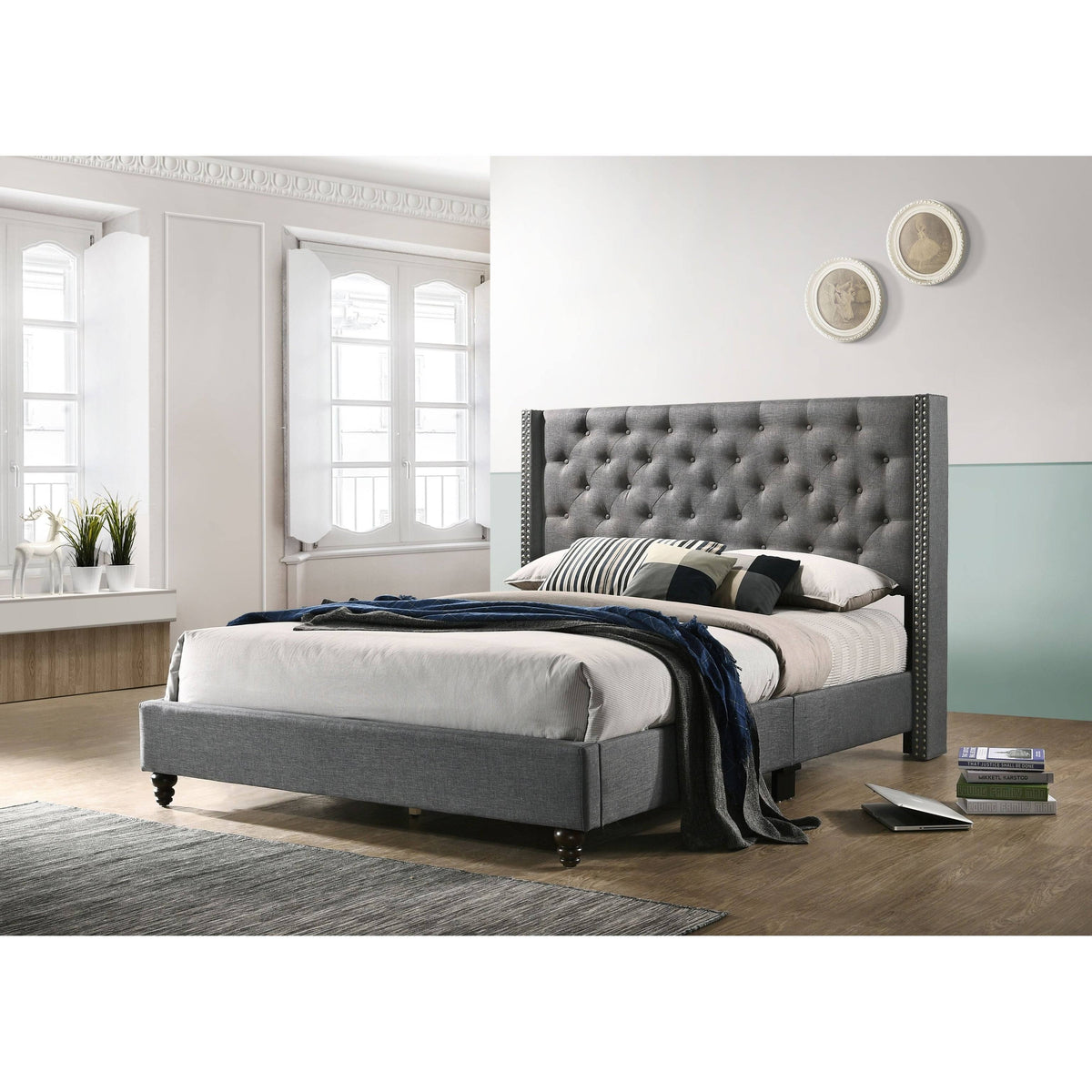 Tan King Bed S561865