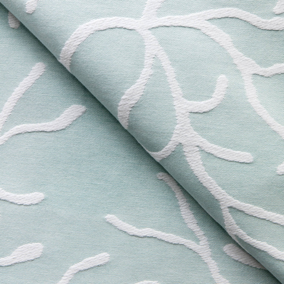 Taupe Full Coverlet D463276
