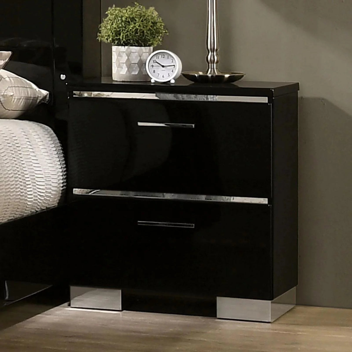 Black Solid Wood 3pcs Bedroom Set R2253