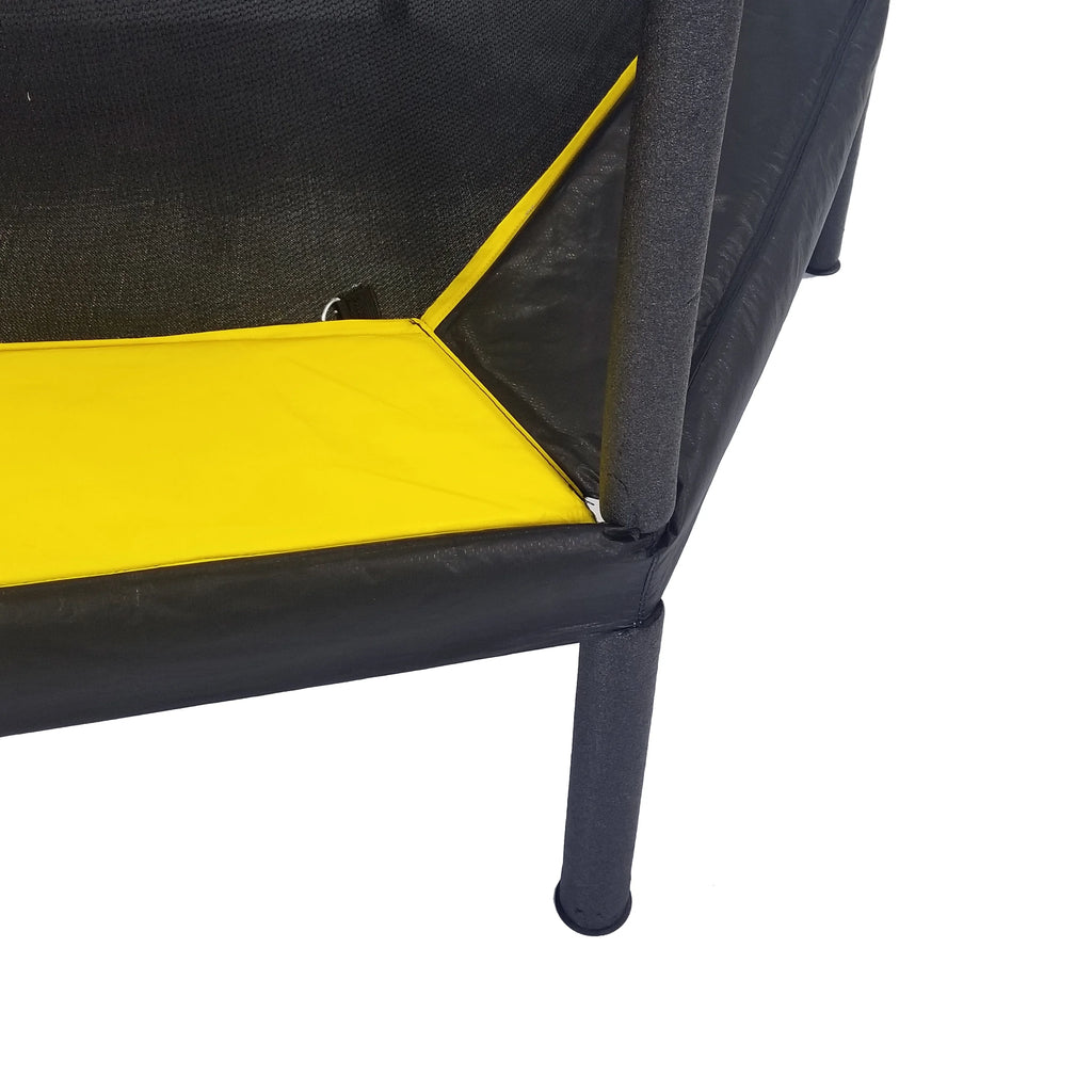 7.5-Foot Trampoline with Enclosure J2591