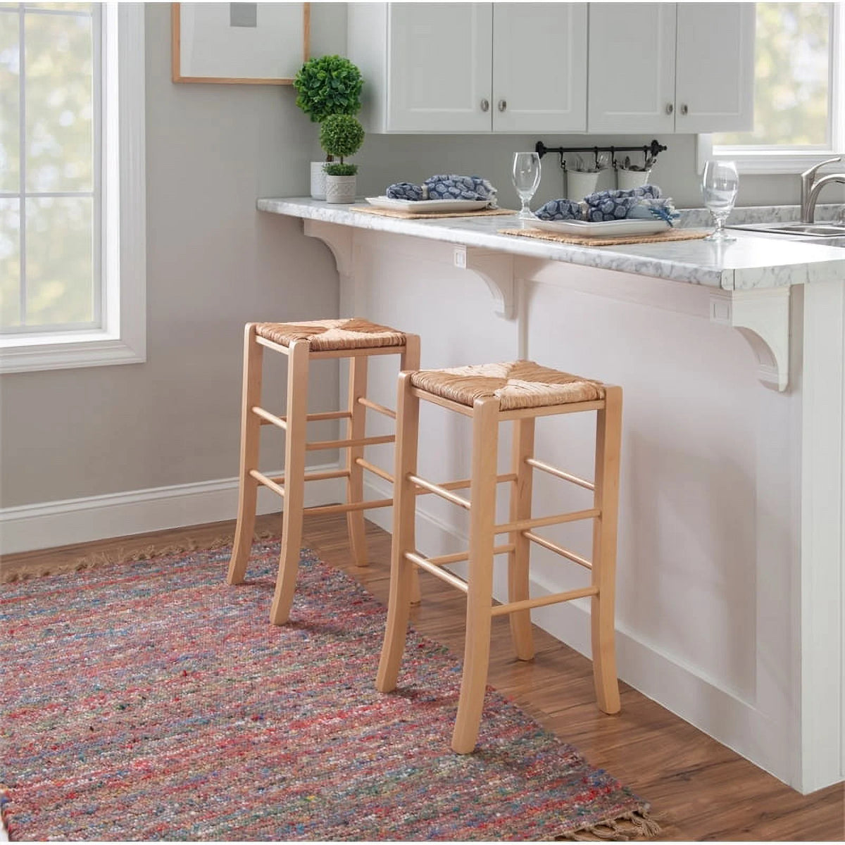29.15" Traditional Wood Backless Bar Stool D6768