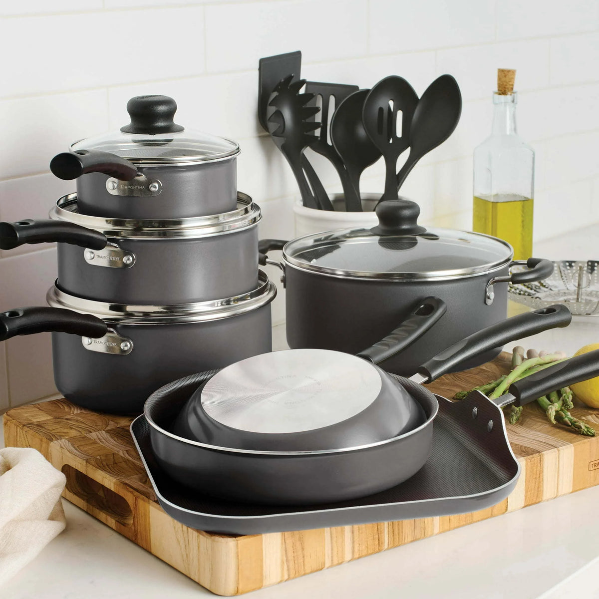 18 Piece Non-stick Steel Gray Cookware Set Y778