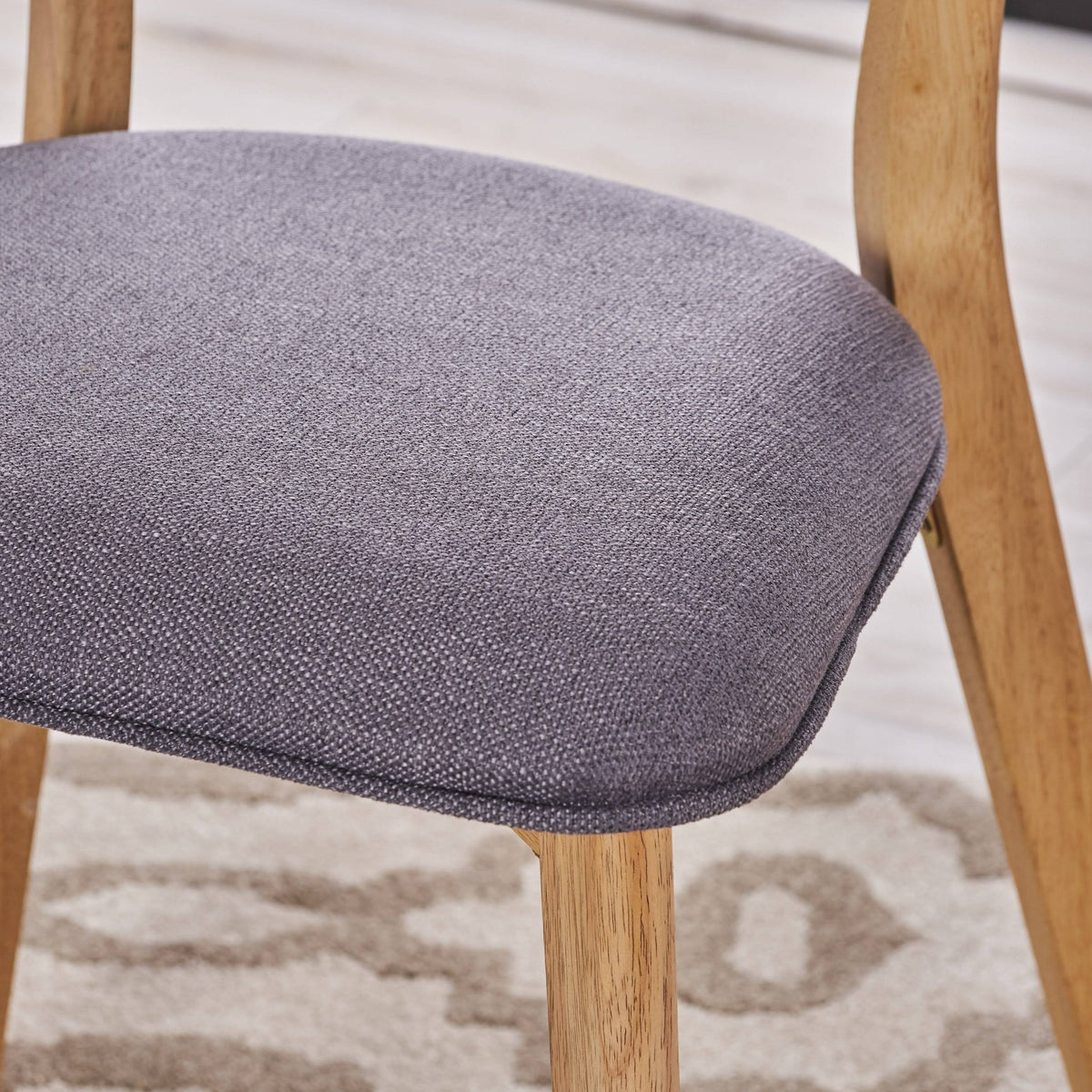 Set of 2 Light Beige Fabric Dining Chairs with Natural Oak Finish S4371