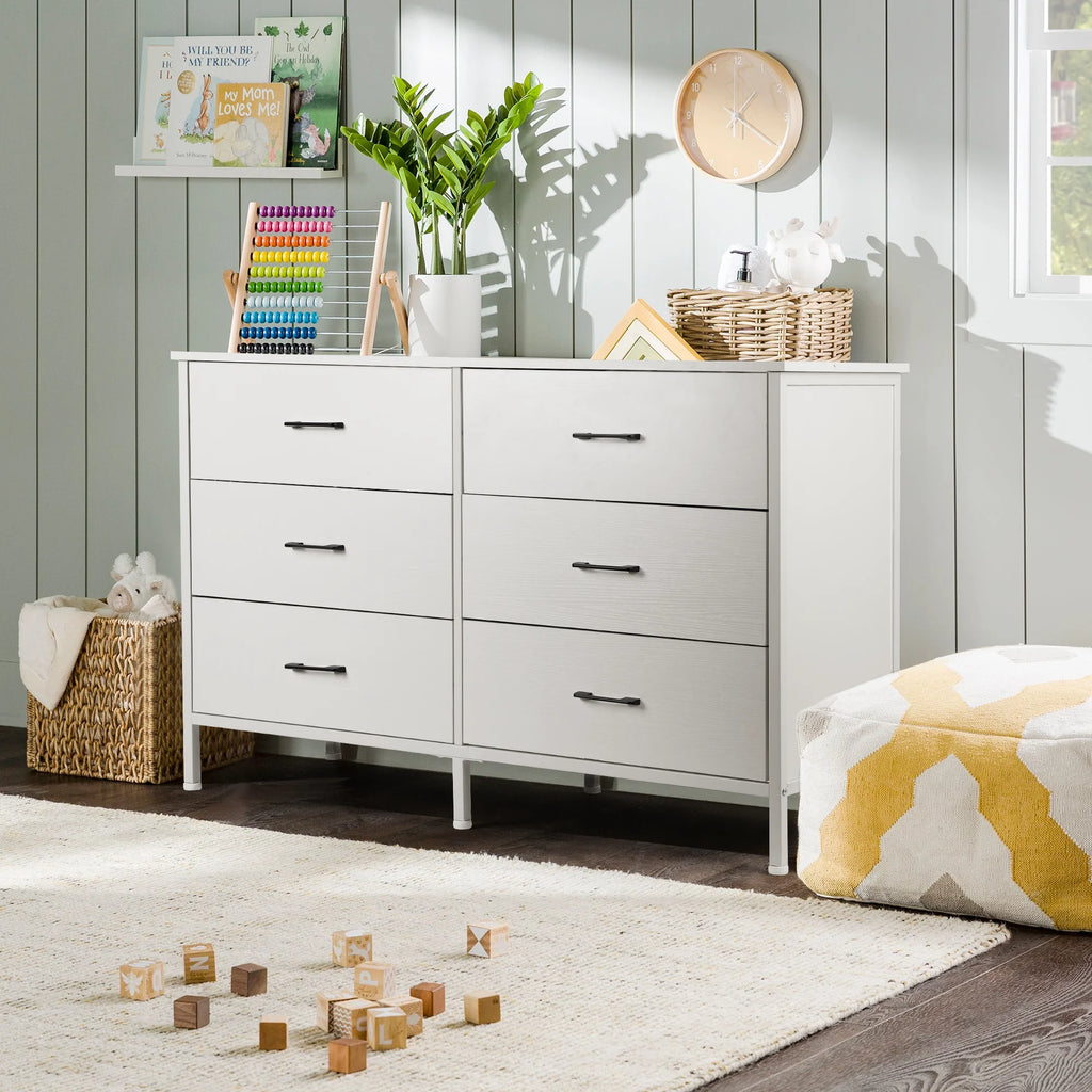 White 6 Drawer Wooden Dresser F441