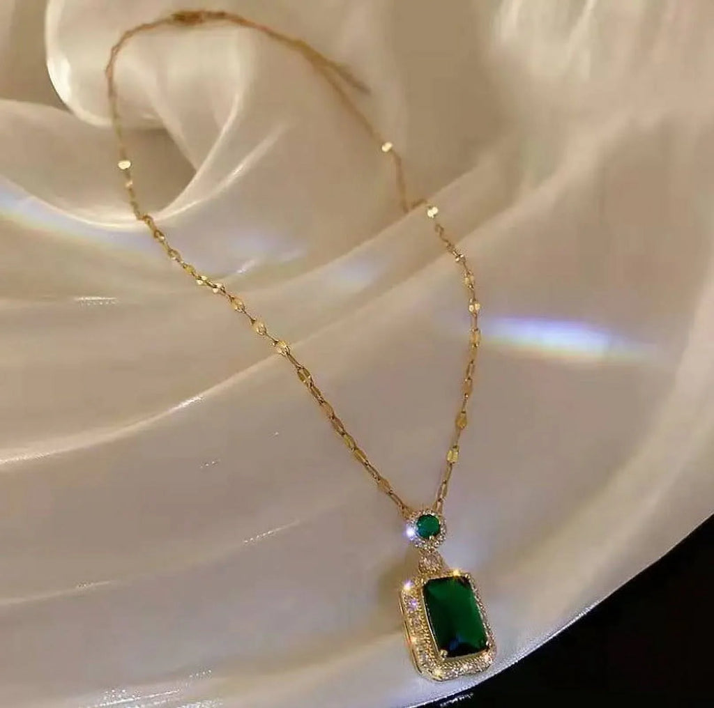 3Pcs/Set Iced Out Cubic Zirconia Green Gemstone Ring Necklace Earrings Gold Plated Jewelry Sets Q3103