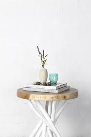 White Teakwood Round Accent Table O5294