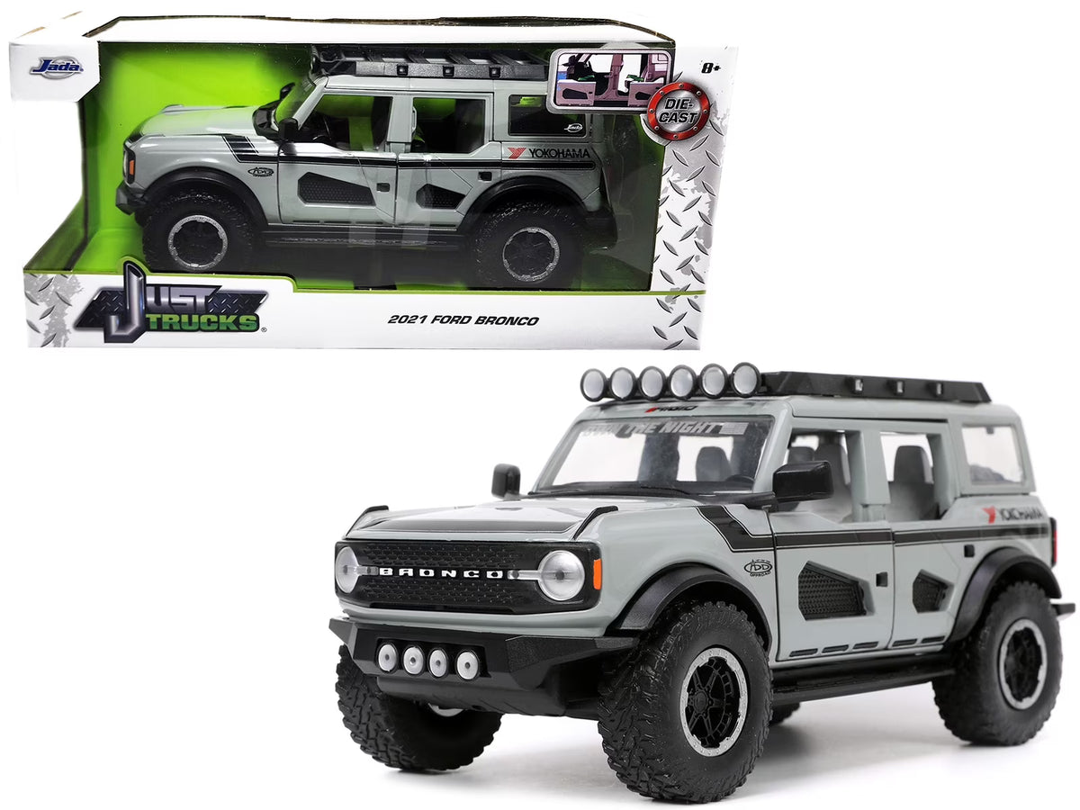 1/24 Diecast Model Car D272471