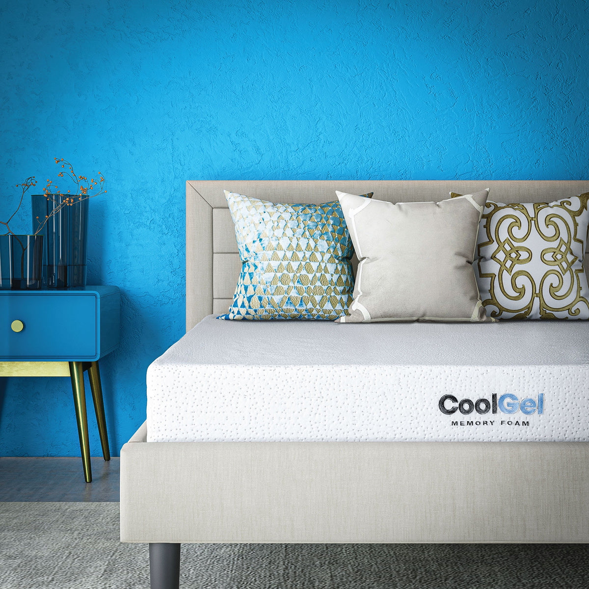 8 Gel Memory Foam Short Queen Mattress B649279