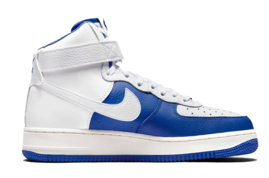 High Basketball Shoes R4587