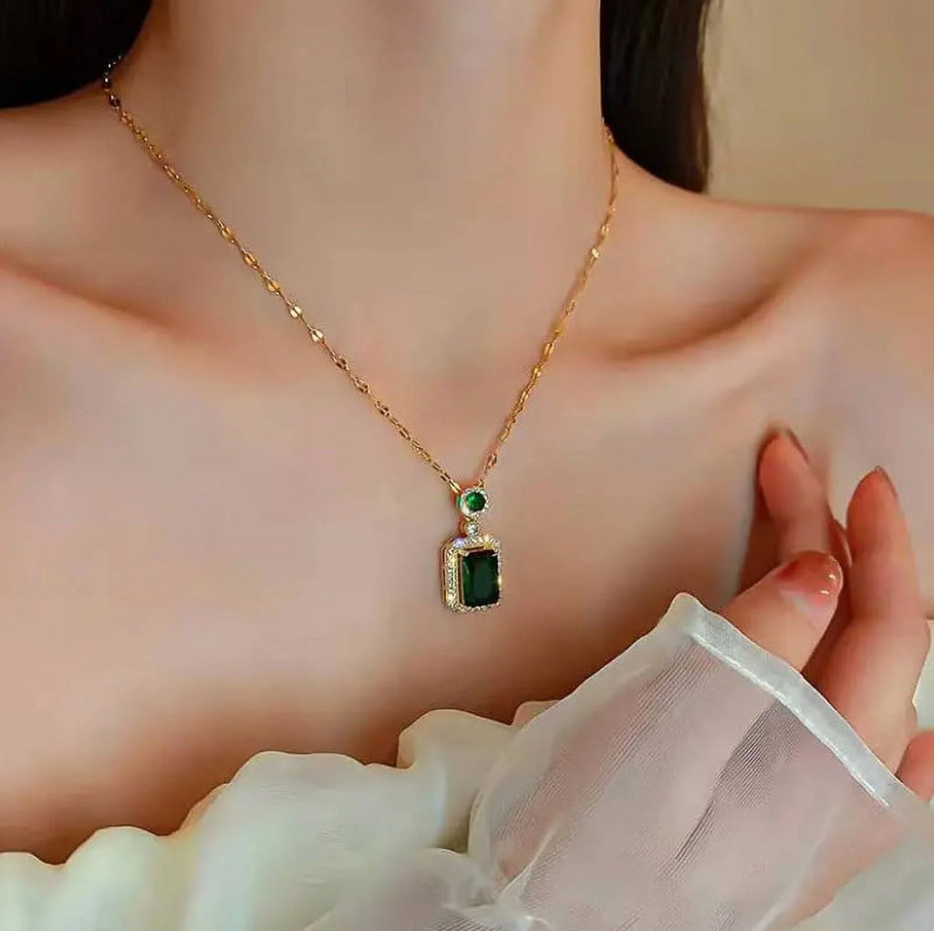 3Pcs/Set Iced Out Cubic Zirconia Green Gemstone Ring Necklace Earrings Gold Plated Jewelry Sets Q3103
