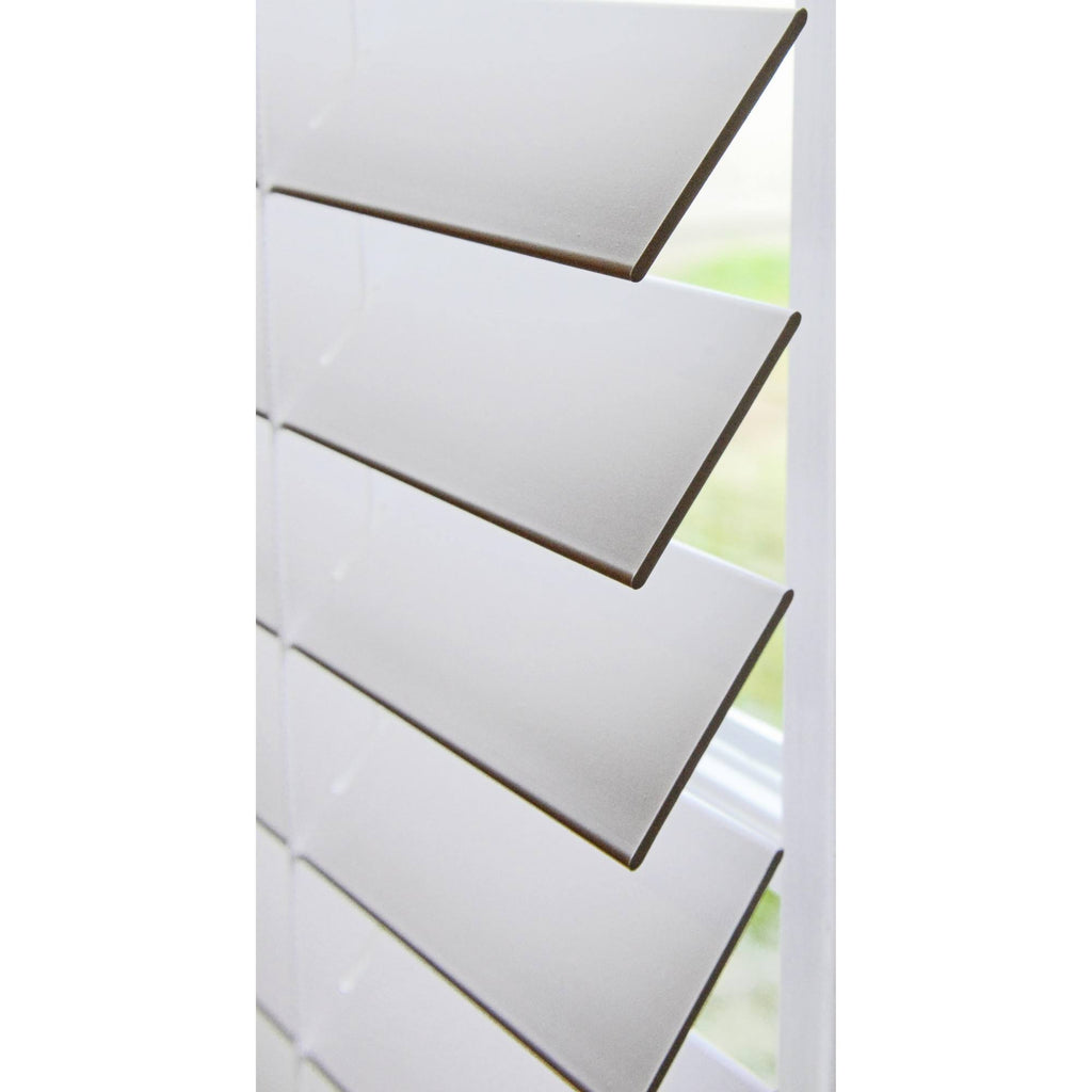 White 68.5 W x 60 H Faux Wood Blinds Q98621